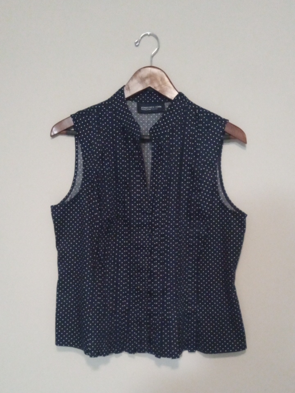JONES NEW YORK Navy & White Polka Dot Tank - Picture 2 of 5